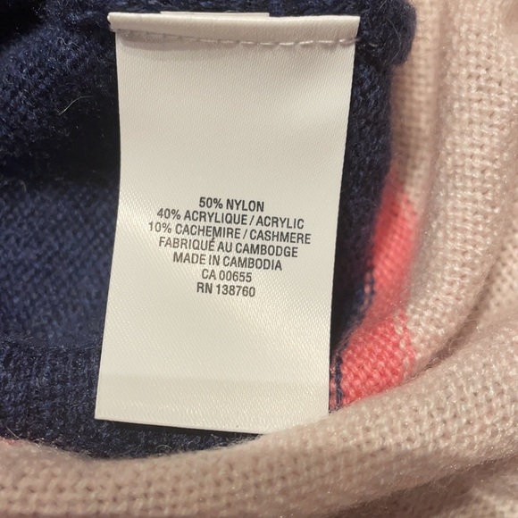 Cashmere Blend Sweater - Picture 3 of 3